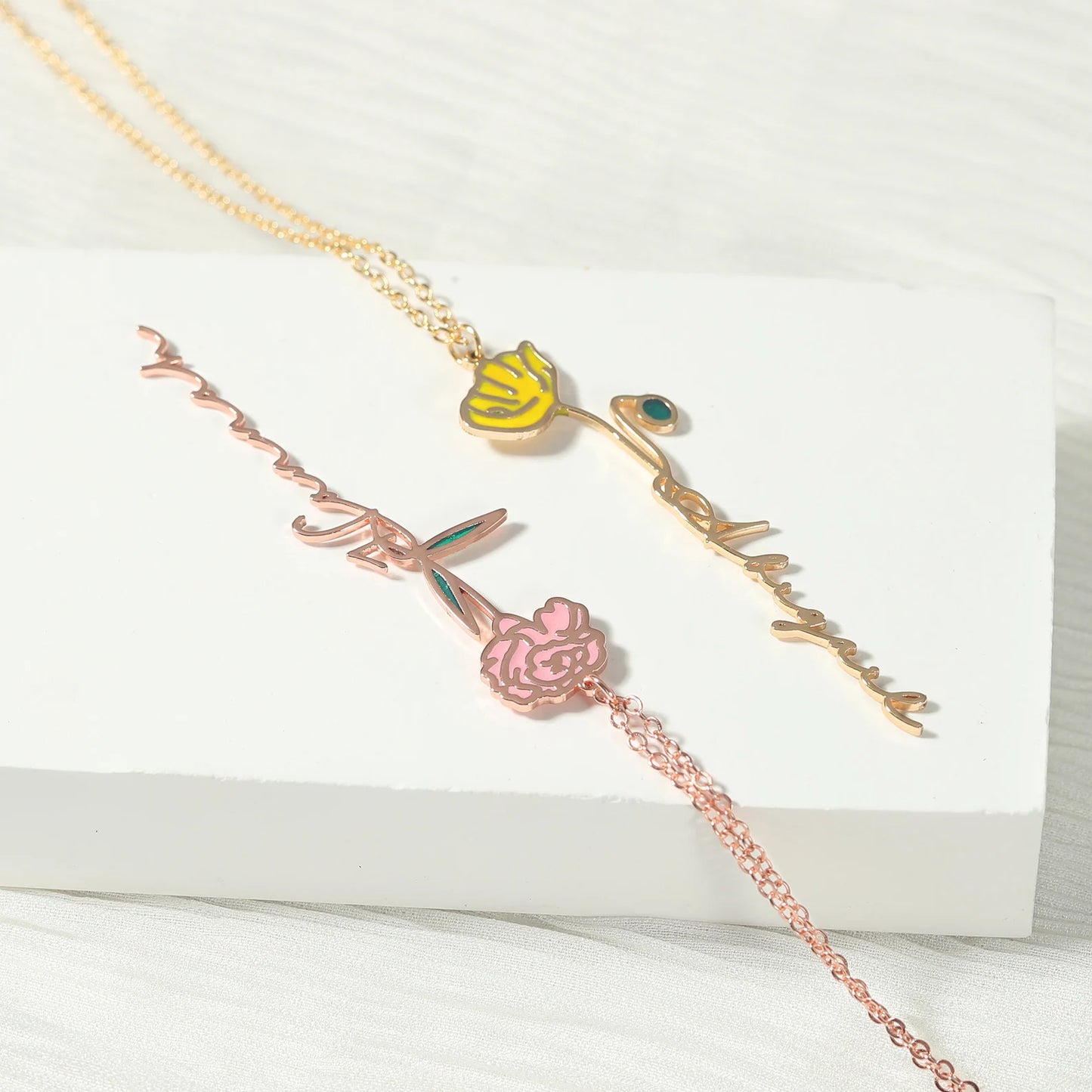 Personalized Birth Flower Name Necklace,Floral Necklace,Minimalist Necklace,Custom Name Jewelry, Gifts for Her, Gift for Mom
